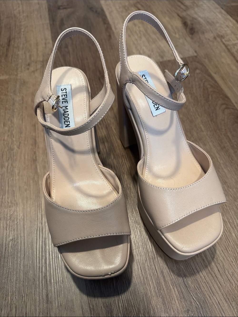 Steve Madden Beige Block Heels Women’s US 7